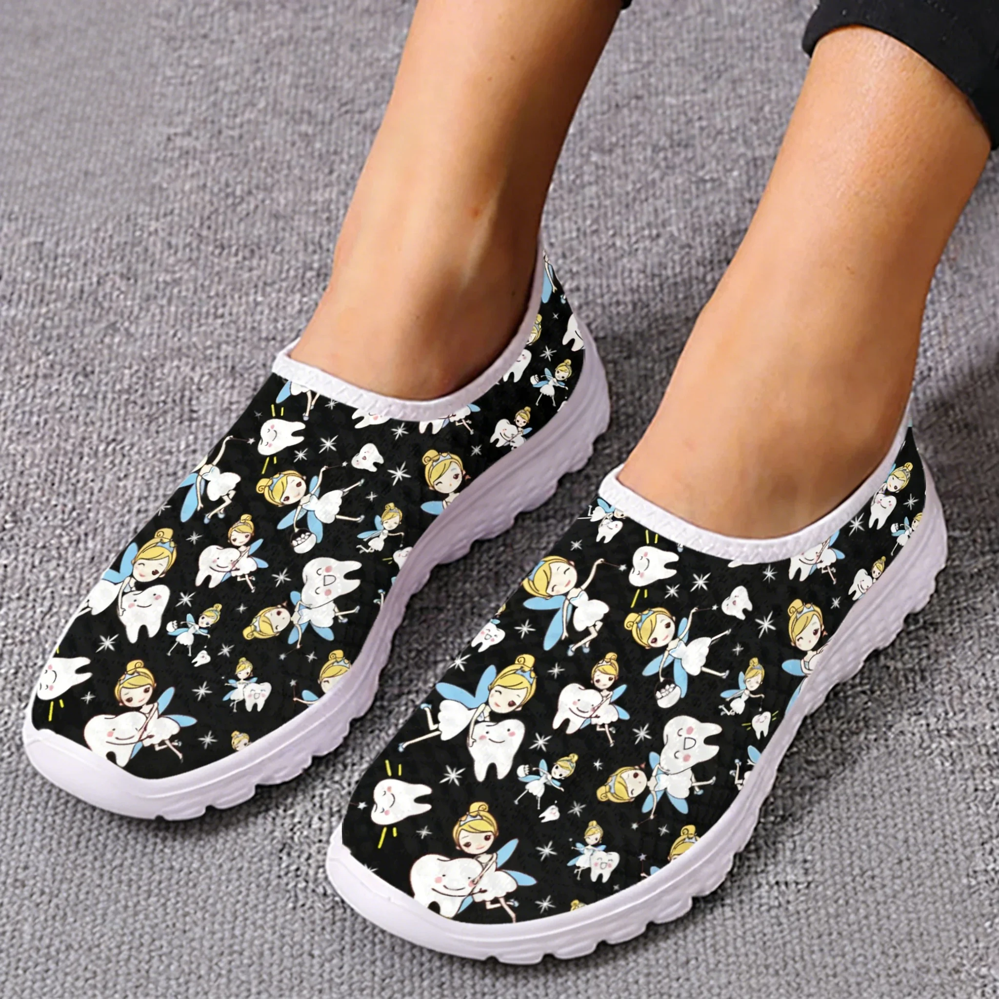 Cute Cartoon Nurse Elf/Teeth M - đánh giá và giá Women Shoes Tennis
