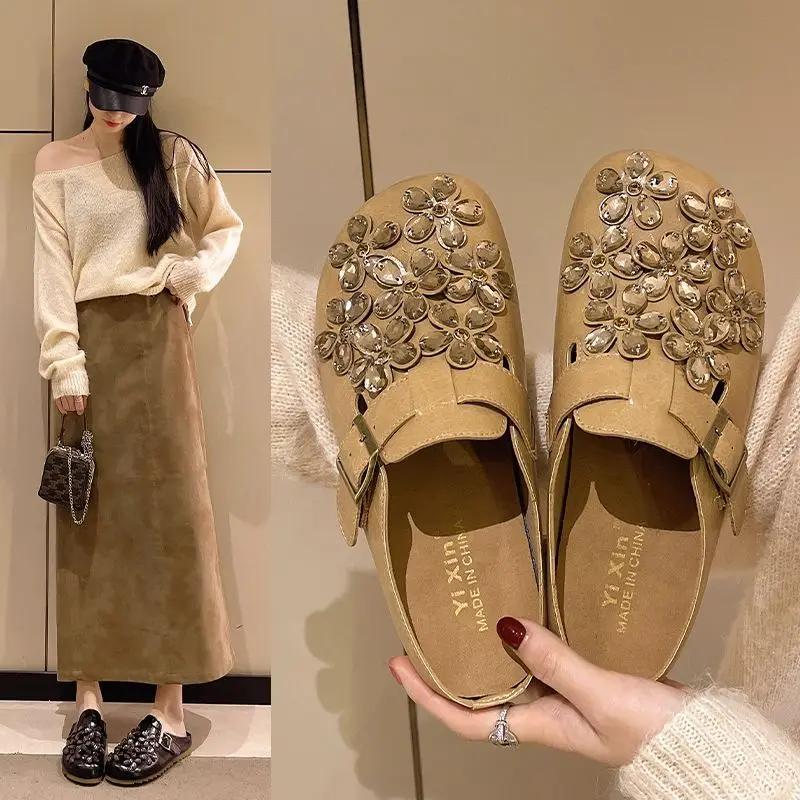 Women's Floral Rhinestone Buck - đánh giá và giá Slip On Mule Flat